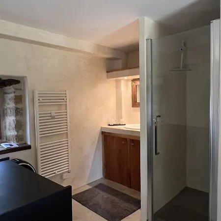 فيلة 3 Maisons Piscine Chauffee Et Clim